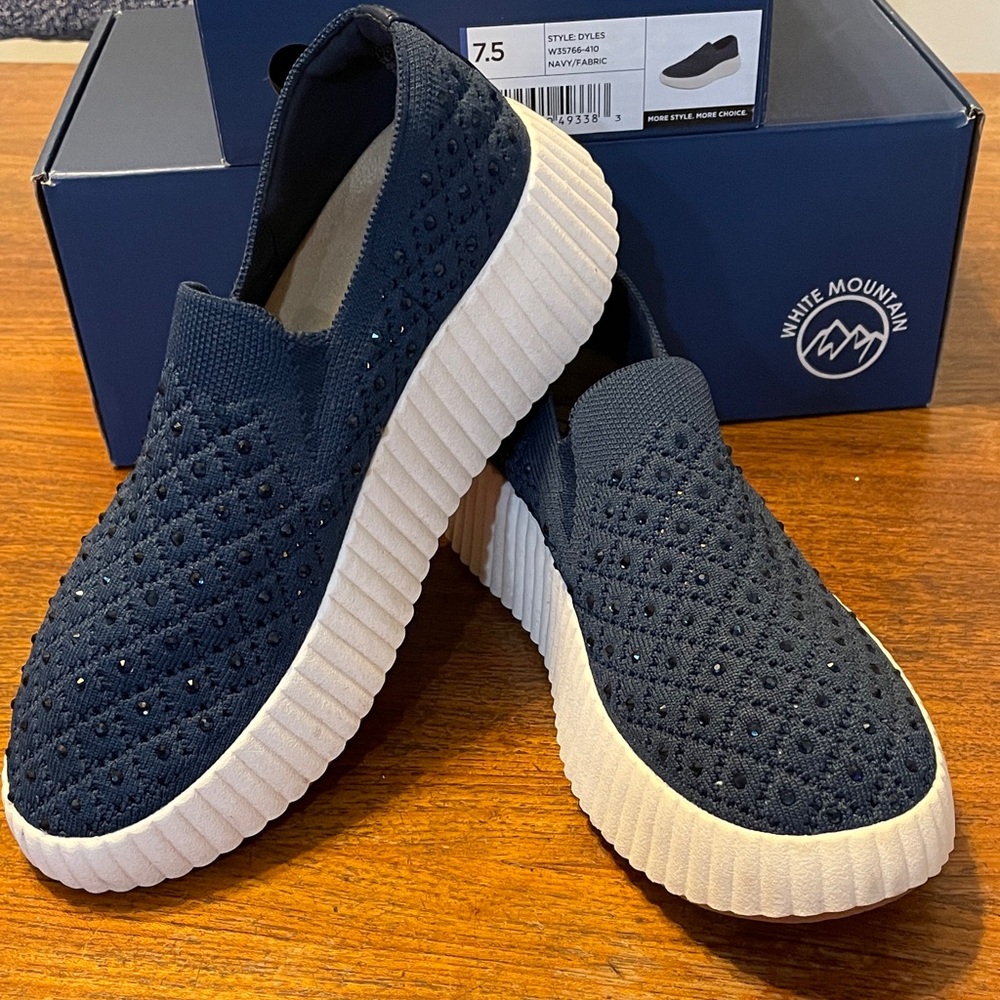 White Mountain Dark Blue sparkling stones Textured Slip-Ons